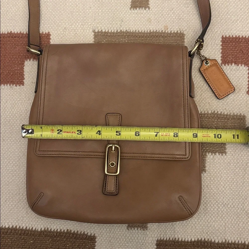Coach Crossbody Tan Brown Leather E23-9592 Y2K bag - Picture 10 of 12